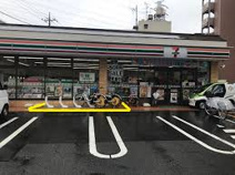 セブンイレブン 京急ST追浜店