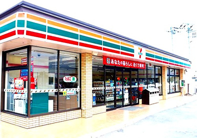 セブンイレブン 横浜新吉田東1丁目店の画像1