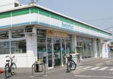 ファミリーマート 岸和田並松店