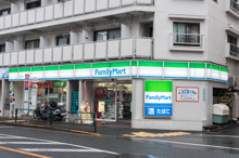 コンビニエンスストア ファミリーマート 新中野店