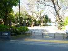 中野区立囲桃園公園