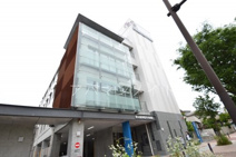 秋山脳神経外科病院