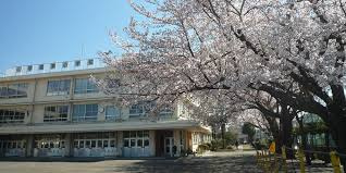 小平市立学園東小学校の画像1