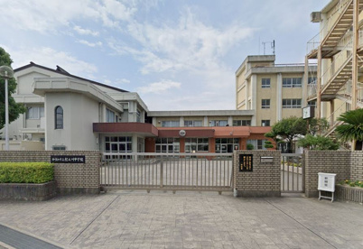 和歌山市立紀之川中学校の画像1