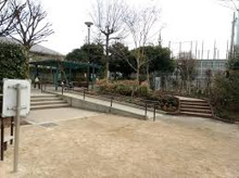 中野区立桜山公園