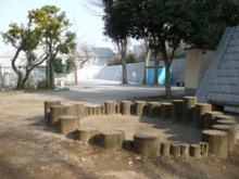 中野区立丸太公園