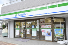 ファミリーマート 中野江原町一丁目店