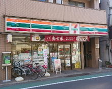 コンビニエンスストア セブン-イレブン 中野新井薬師前駅北店