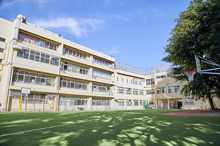 宝仙学園小学校