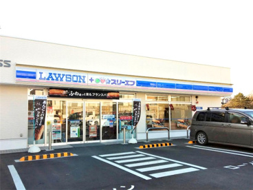ローソン・スリーエフ 東寺尾六丁目店の画像1