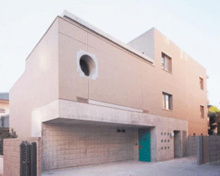 入江一子シルクロード記念館