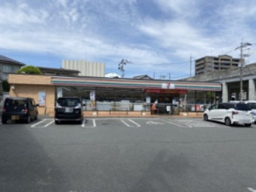 セブンイレブン 熊本花園1丁目店の画像1
