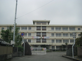西条南中学校の画像