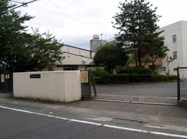 稲城市立稲城第七小学校の画像1