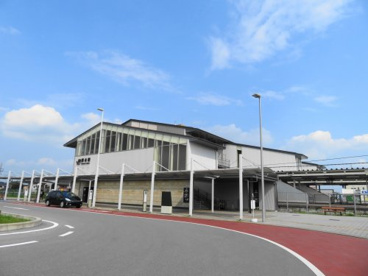 岡本駅西口の画像3