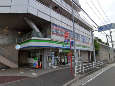 ファミリーマート いずみ踊場駅前店の画像1