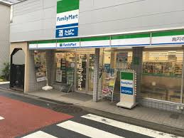 ファミリーマート 高円寺中通店の画像1