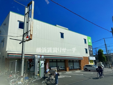 セブンイレブン横浜樽町2丁目店の画像1