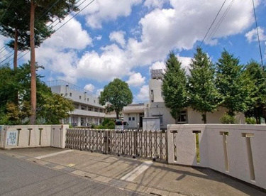桶川市立朝日小学校の画像1