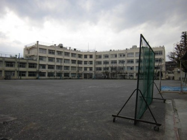 板橋区立板橋第二中学校の画像1