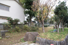 杉並区立下高井戸仲町緑地