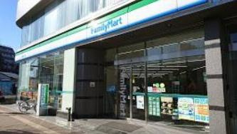 ファミリーマート 練馬高松一丁目店の画像1