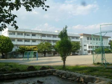 府中市立矢崎小学校の画像1
