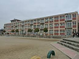 笠松町立下羽栗小学校の画像1