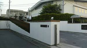 葛城市立新庄中学校の画像1