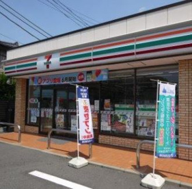 セブンイレブン 練馬富士見台2丁目店の画像1