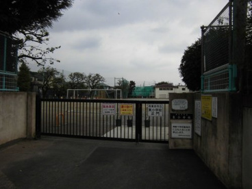 西東京市立東小学校の画像1