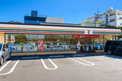 セブンイレブン 足立花畑西店の画像1