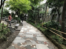新宿遊歩道公園 四季の路