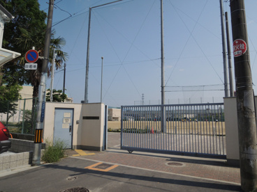 玉川中学校の画像1