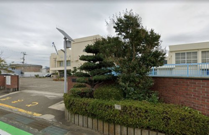 有田市立港小学校の画像1