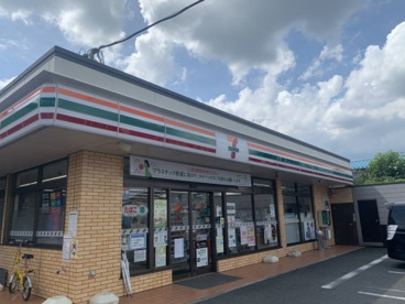 セブンイレブン 大和代官4丁目店の画像1