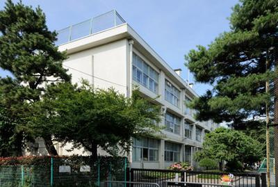練馬区立上石神井小学校の画像1