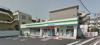 ファミリーマート 豊玉南三丁目店の画像1