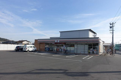 セブンイレブン 高知長浜店の画像1
