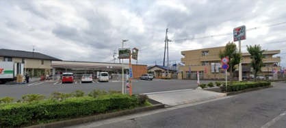 ファミリーマート 是政五丁目店の画像1