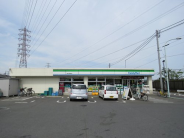 ファミリーマート 東村山廻田町店の画像1