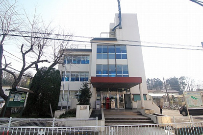 武蔵村山市立中藤地区図書館の画像1
