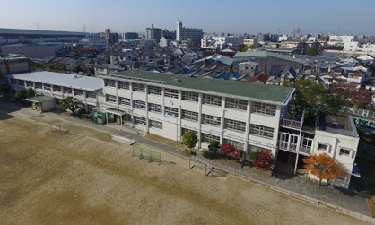 第七中学校の画像1