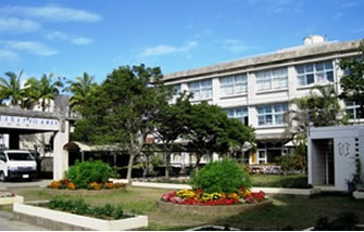 美東中学校の画像1