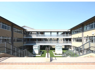 京都市立開睛小中学校の画像1