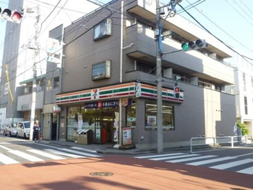 セブンイレブン 新宿西落合1の東店の画像1