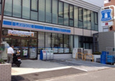 ローソン 国府台駅前店