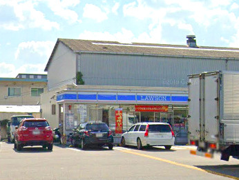 ローソン 久御山工業団地前店の画像1