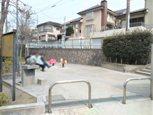 大久保坂児童公園