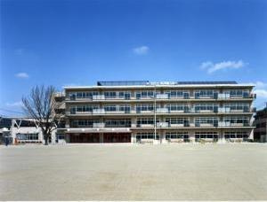 北区立西浮間小学校の画像1